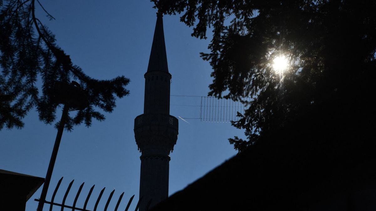A radikális iszlám stratégiája a beépülés, ami hatalmas veszélyt jelent Európára