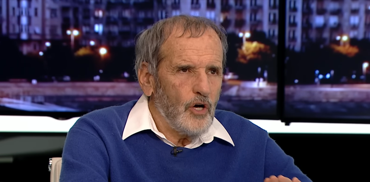 Simonovits András megszüntetné a Nők40 programot és egyetért a Tisza nyugdíjprogramjával (Forrás: Youtube)