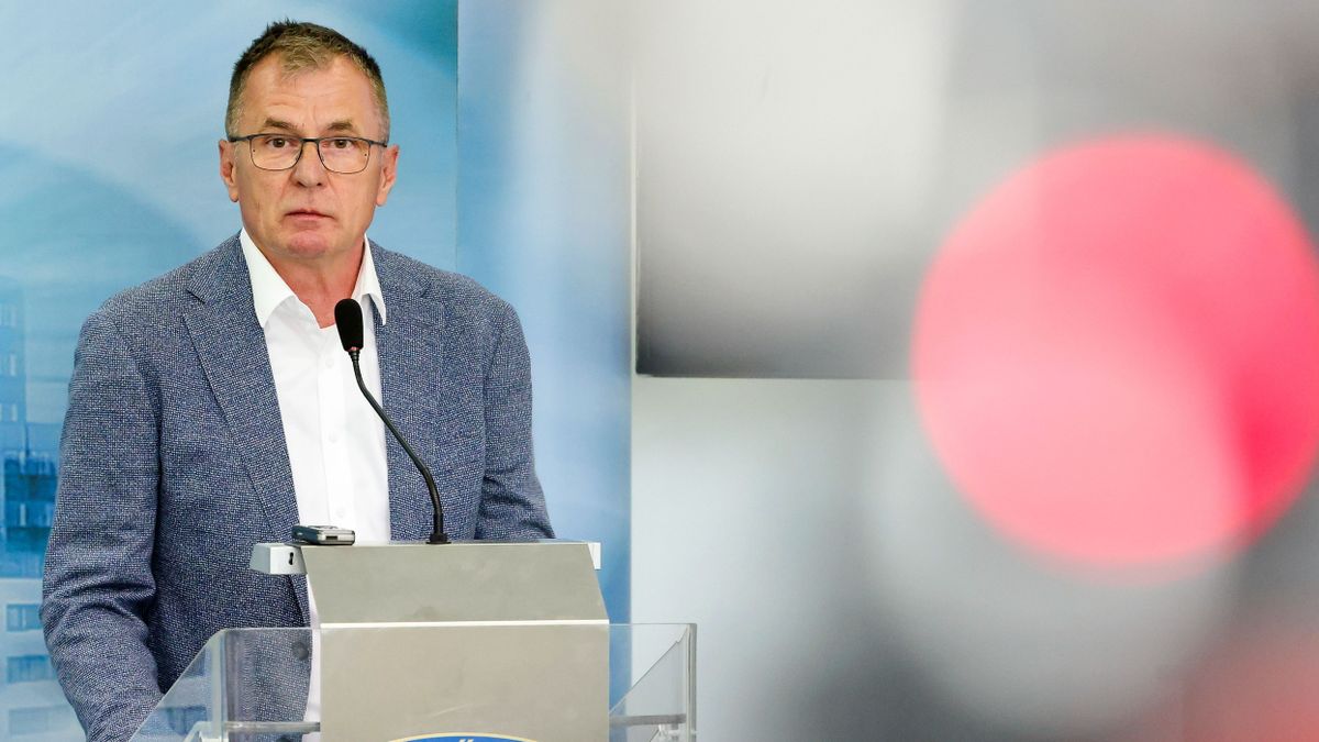 Gyöngyösön koncertezik a Pogány Induló, Horváth László előre üzent: „Igen, a gyöngyösiek szívtak már rendesen. De nem kábítószert, hanem a kábítószer miatt”