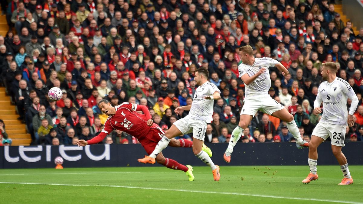 Kritikusak a Liverpoolnál, megszólaltak a vitatott góllal kapcsolatban is