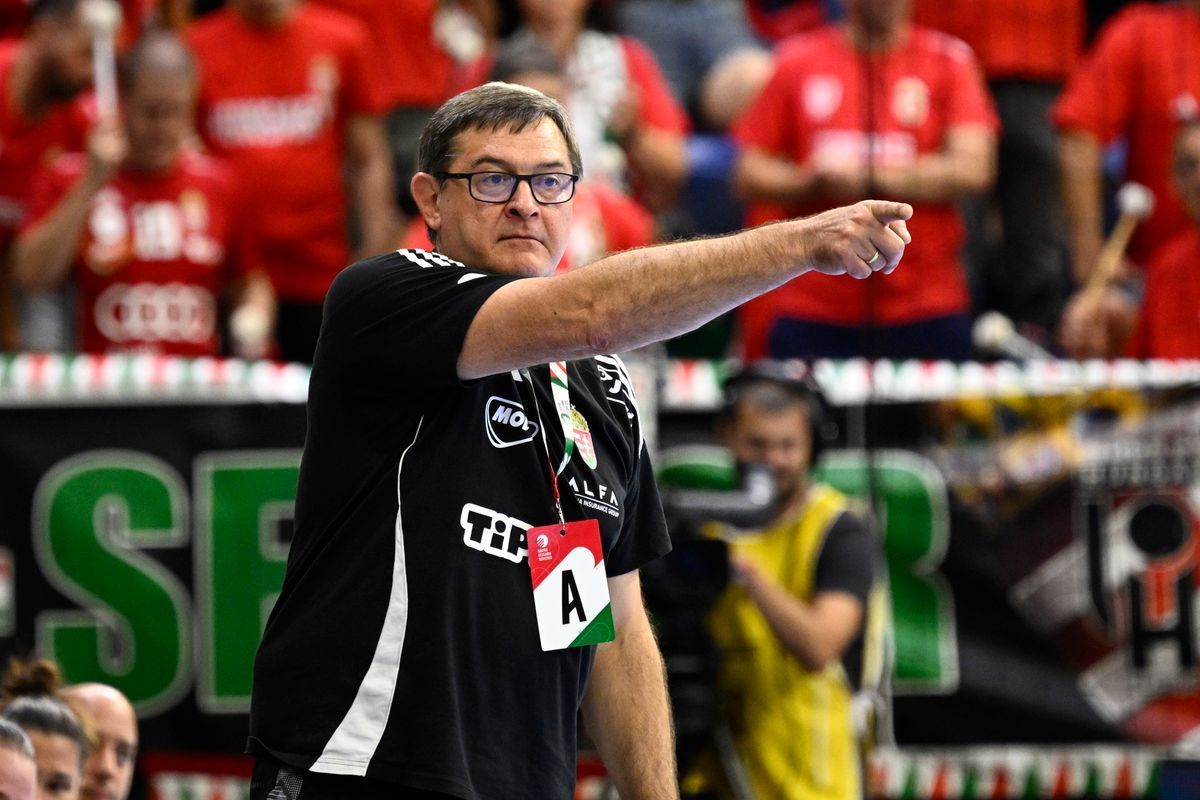 Golovin Vlagyimir bejelentette, melyik 18 játékossal számol a vb-n