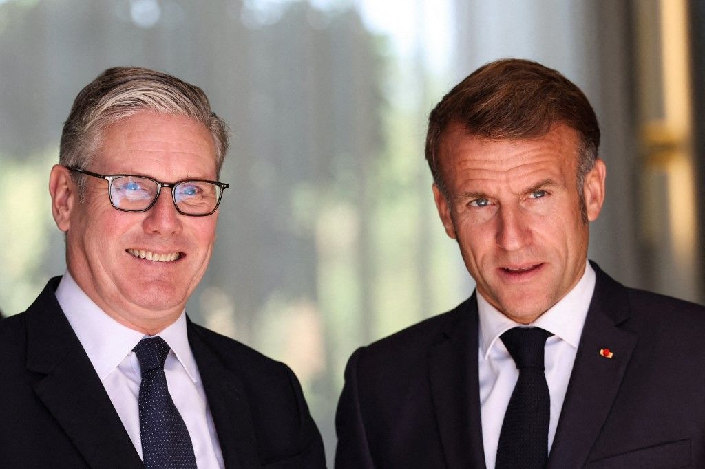 Nagy-Britannia miniszterelnöke, Keir Starmer és Emmanuel Macron francia elnök a nyáron írt alá megállapodást az illegális migrációról