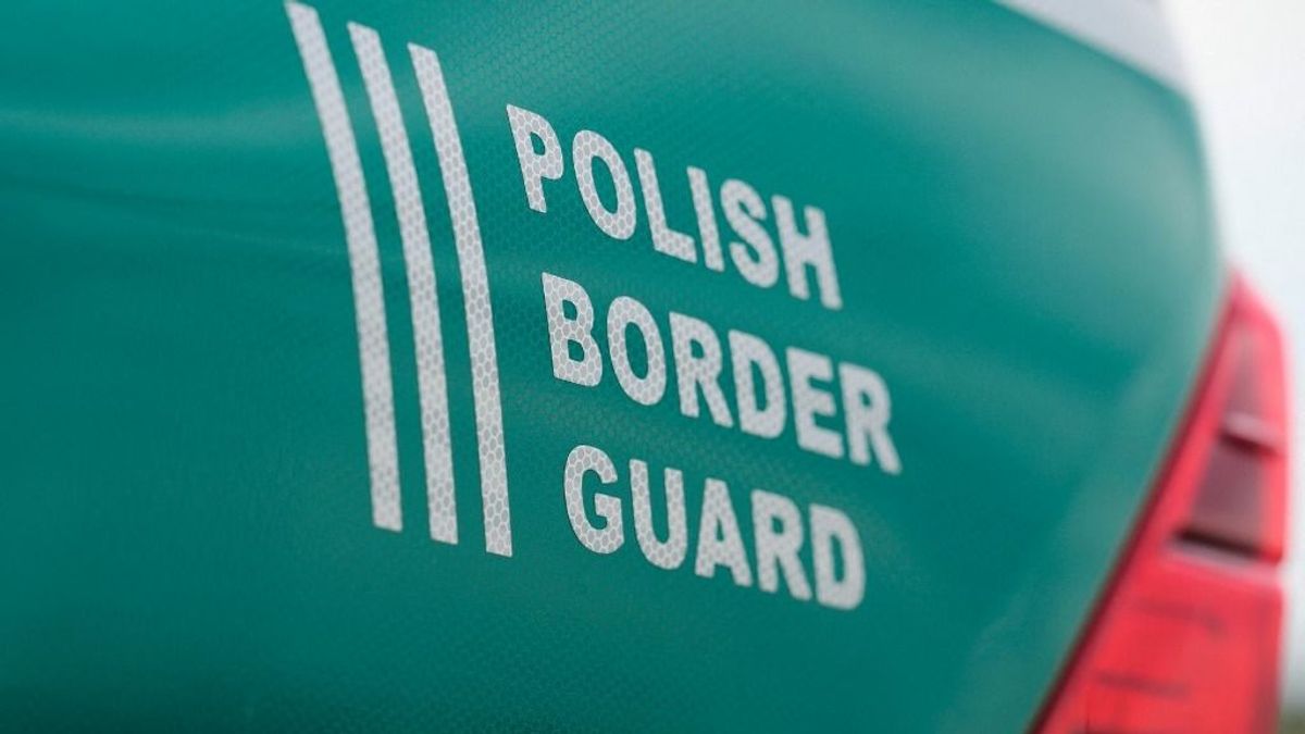 Lengyel migránsvízum-botrány: hamis egyetemi papírokkal juttatták be a migránsokat az EU-ba