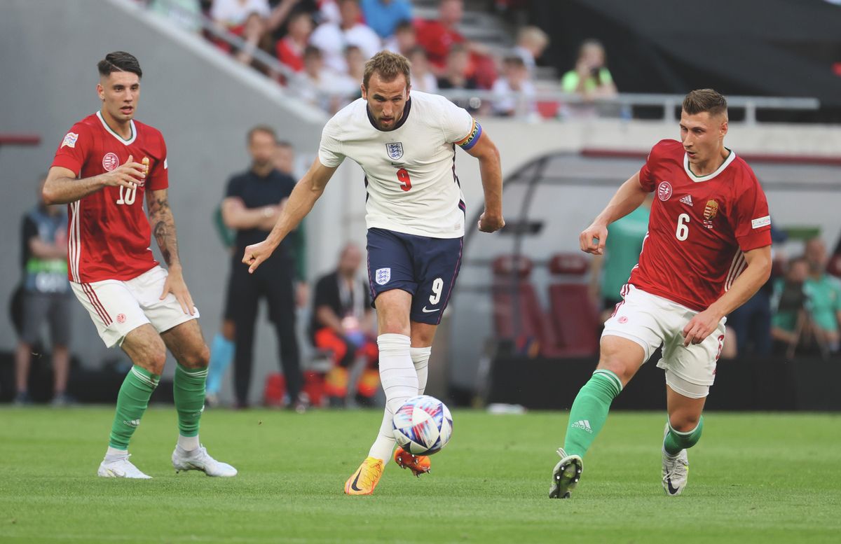 20220604 Budapest
Magyarország-Anglia Nemzetek Ligája labdarúgó mérkőzés
fotó: Mirkó István (MI)
Magyar Nemzet
képen: Szoboszlai Dominik (10) Harry Kane (9) Willi Orbán (6)