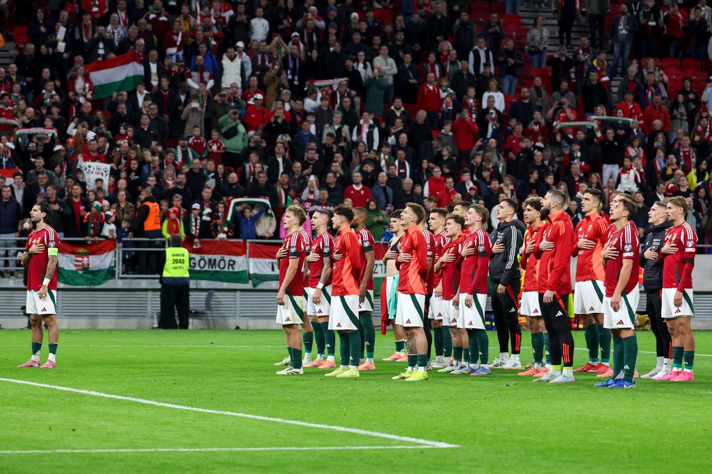 A Puskás Aréna telt házas válogatott meccsein fantasztikus látni és átélni, amint a szurkolók és a csapat közösen elénekli a himnuszt