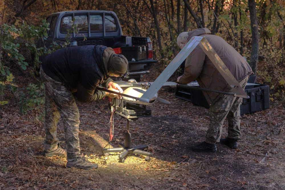 Zelenszkij régi, filmszakmás ismerősei a háború kitörésével drón - és rakétagyártásra álltak át