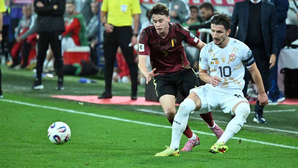 Szenzációs szabadrúgás a korábbi NB I-es futballistától, mégis távolabb a futball-vb + videó