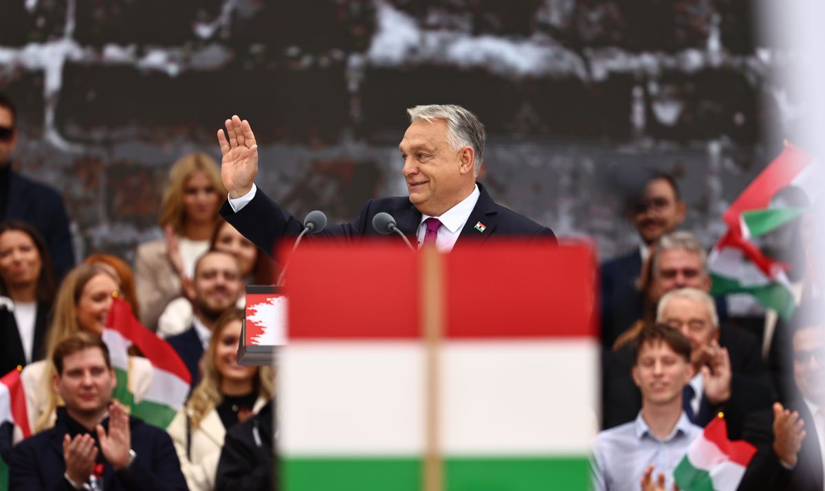 Kossuth tér október 23. 1956-os forradalom Orbán Viktor