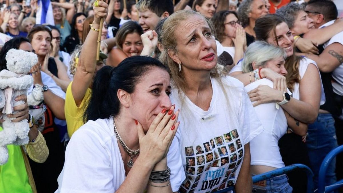 Szabadok az izraeli túszok, véget ért a szenvedésük + videó