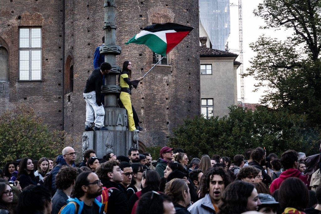Több ezer Izrael-ellenes tüntető vonult fel Torinóban, Olaszországban (Fotó: AFP)