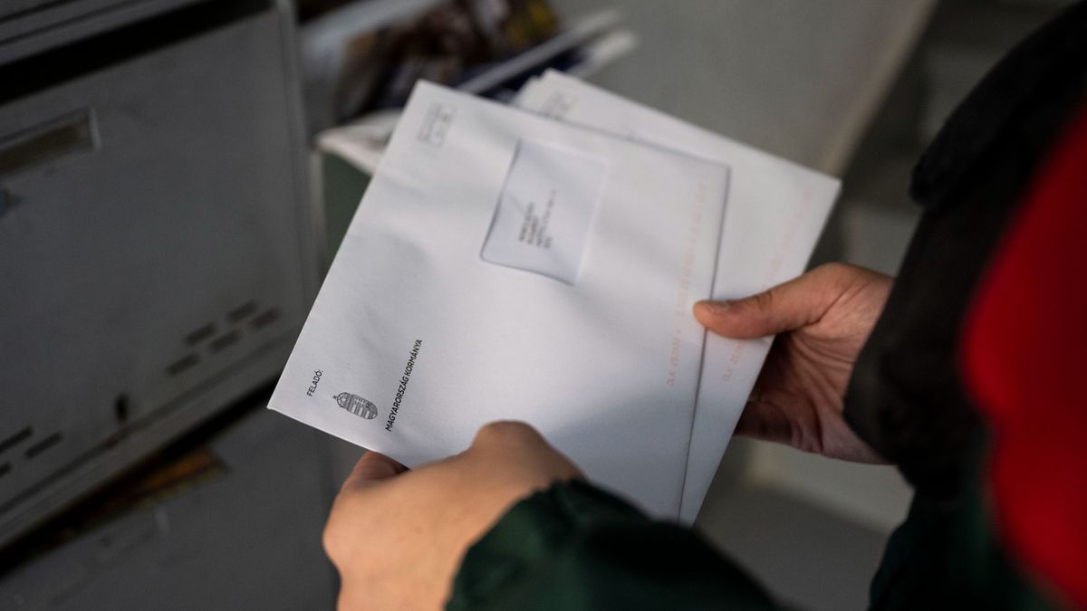Több millió kérdőívet már kipostáztak, ez a tét az újabb nemzeti konzultáción
