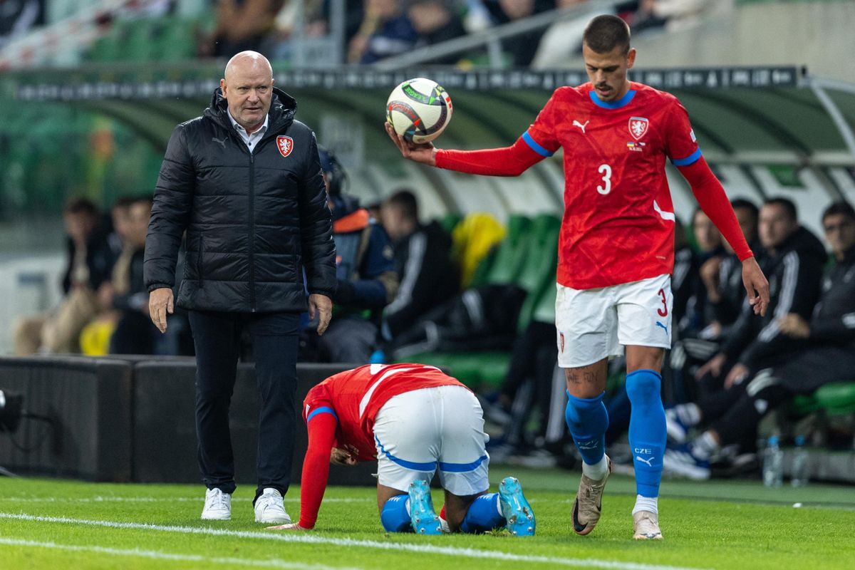 A cseh válogatott elhasalt, Ivan Hasek szövetségi kapitánynak mennie kellett
