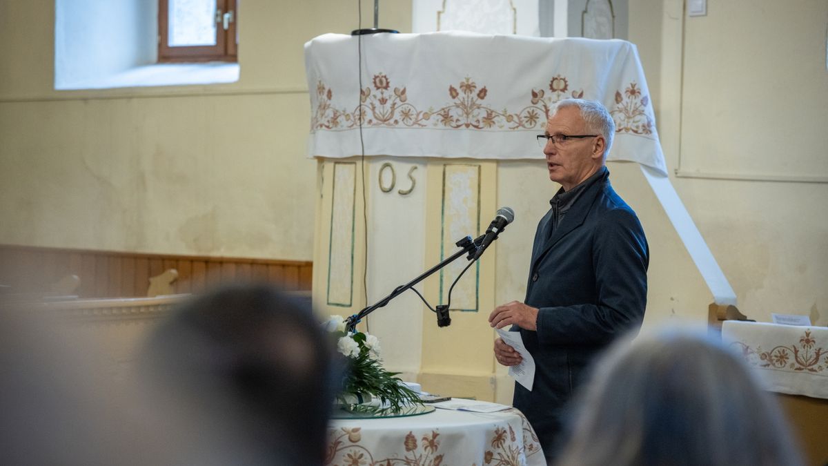 Osztálynappalit adtak át a Pannonhalmi Bencés Gimnáziumban