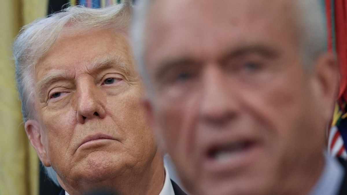 Trump: Egészségedre, Bobby, remélem, nem kaptam el a Covidot + videó