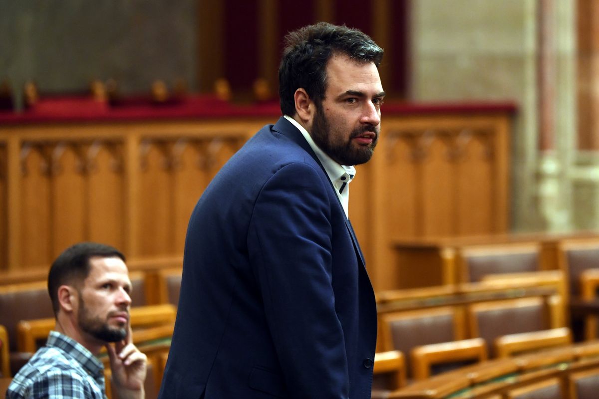 Budapest, 2025. június 11.
Jámbor András, a Párbeszéd frakcióvezető-helyettese felszólal a bizottsági jelentések és összegző módosító javaslatok vitáján az Országgyűlés plenáris ülésén 2025. június 10-én.
MTI/Kovács Attila