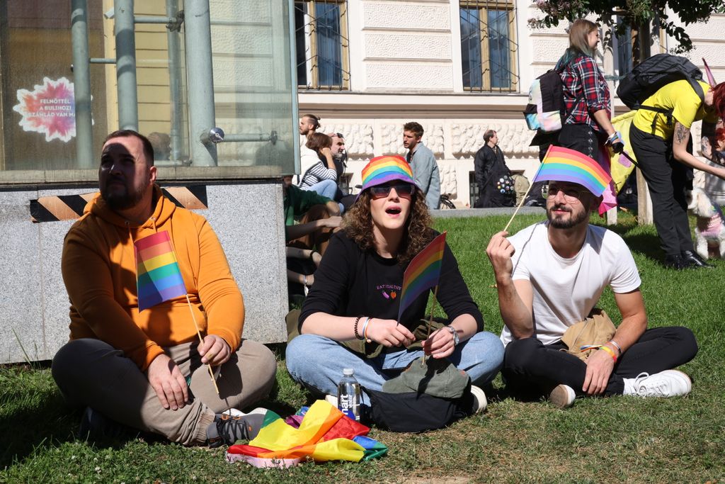pécsi Pride felvonulás