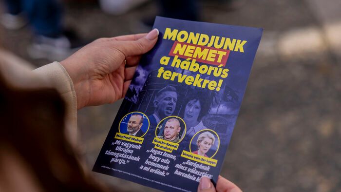 A pesterzsébeti piacon járt Orbán Viktor, elindult a háború elleni aláírásgyűjtés
Fidesz választási kampány