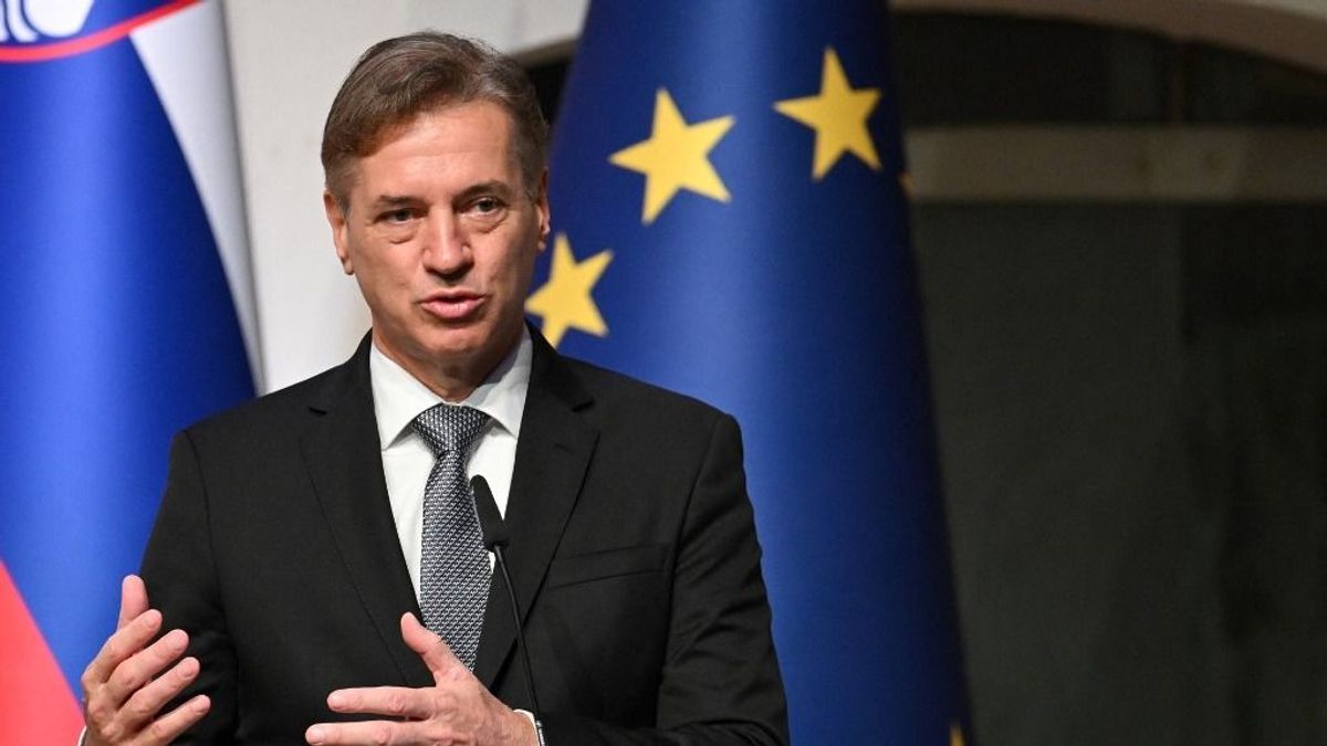 Radikális intézkedéseket jelentett be a szlovén miniszterelnök egy gyilkossági ügy miatt