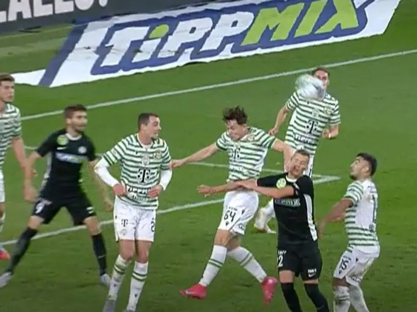 Tóth Alex keze kétséget kizáróan Windecker fején csattant