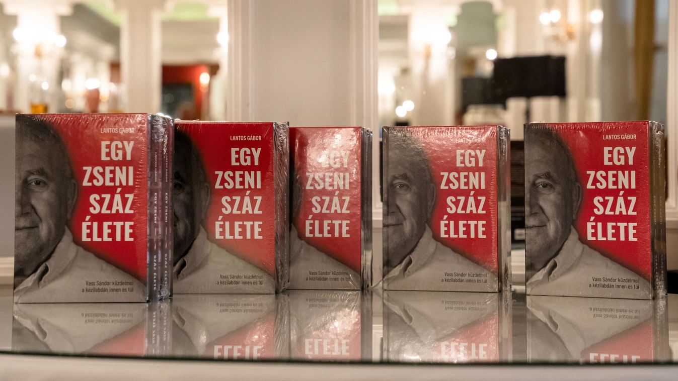 Lantos Gábor a szerzője a Vass Sándorról készült Egy zseni száz élete című könyvnek