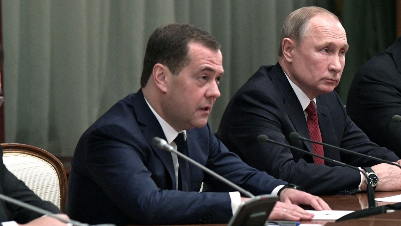 Dmitrij Medvegyev és Vlagyimir Putyin