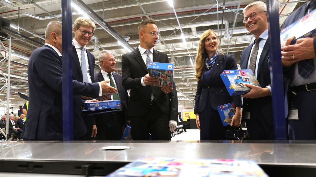  Impulzust adott az Otthon start a lakáspiacnak; a világ második legnagyobb LEGO-gyára jött létre Nyíregyházán