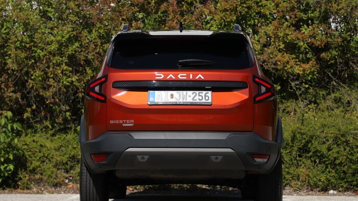 Dacia Bigster Hybrid teszt