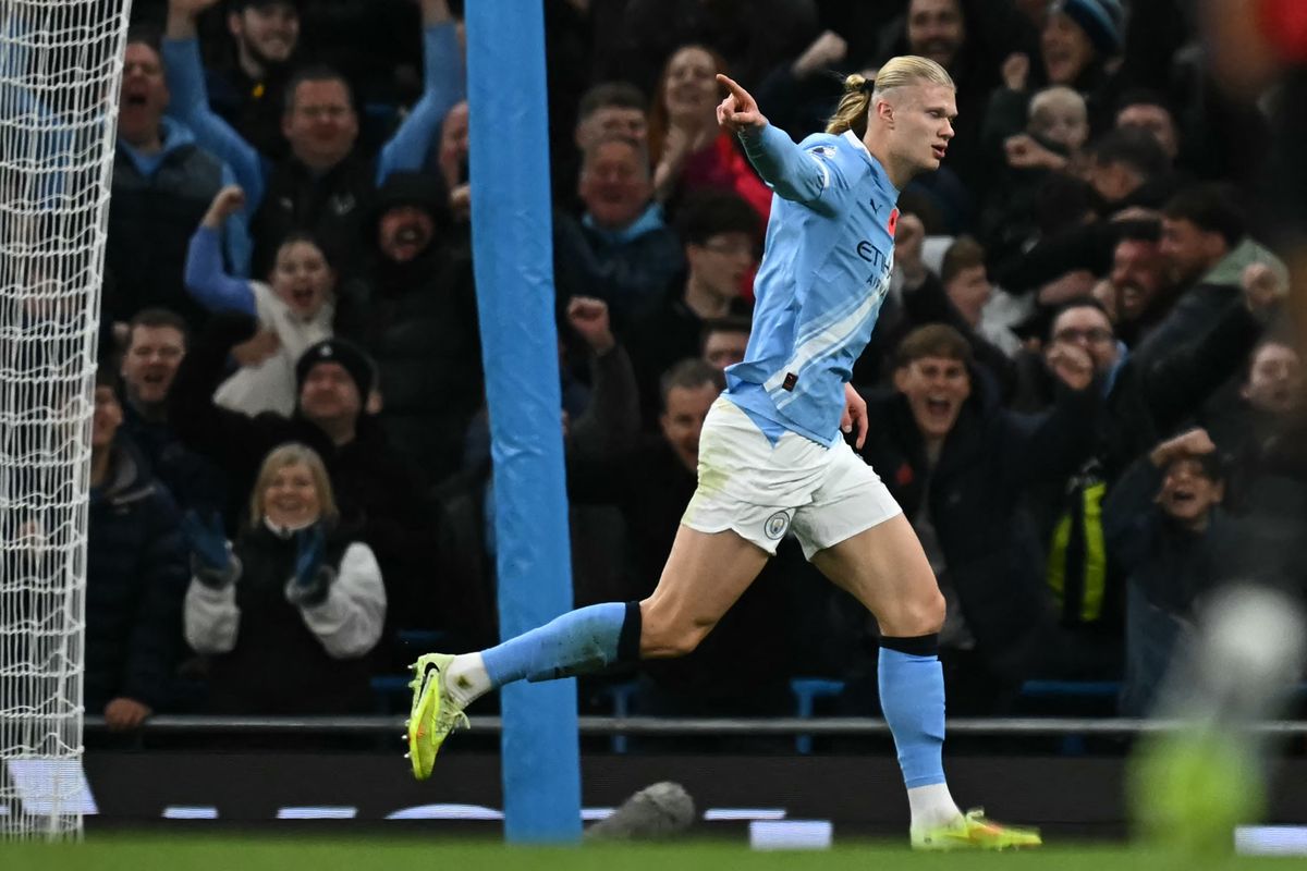Manchester City's Norwegian striker #09 Erling Haaland celebrates after scoring the opening goal of the English Premier League football match between Manchester City and Bournemouth at the Etihad Stadium in Manchester, north west England, on November 2, 2025. (Photo by Paul ELLIS / AFP) / RESTRICTED TO EDITORIAL USE. No use with unauthorized audio, video, data, fixture lists, club/league logos or 'live' services. Online in-match use limited to 120 images. An additional 40 images may be used in extra time. No video emulation. Social media in-match use limited to 120 images. An additional 40 images may be used in extra time. No use in betting publications, games or single club/league/player publications. / 