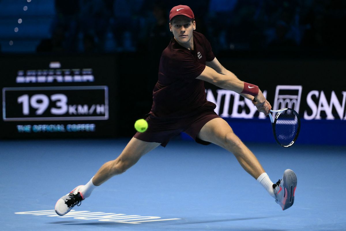 Jannik Sinner magabiztos győzelemmel kezdett az ATP-vb-n