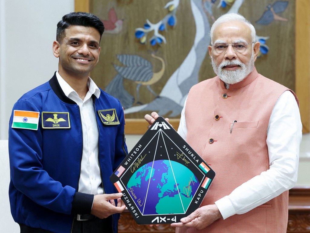2025. augusztus 18-án, Shubhanshu Shukla, az ISRO űrhajósa és Narendra Modi indiai miniszterelnök újdelhi rezidenciájában (Fotó: - / PIB)