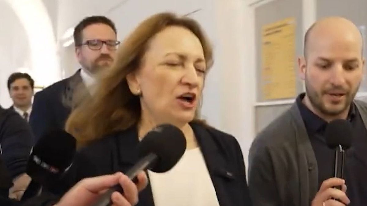 A Tisza Párt budapesti frakcióvezetője is néma maradt a Barátság vezeték elzárásával kapcsolatban