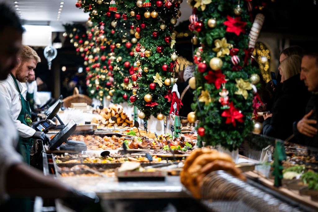 Megnyílt Budapest ikonikus karácsonyi vására