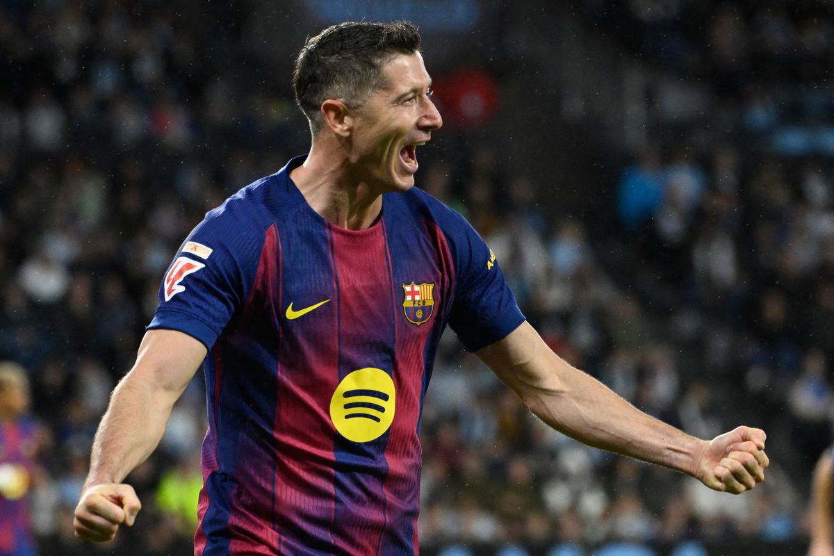 Robert Lewandowski megszolgálta a Barcelona edzője, Hansi Flick bizalmát