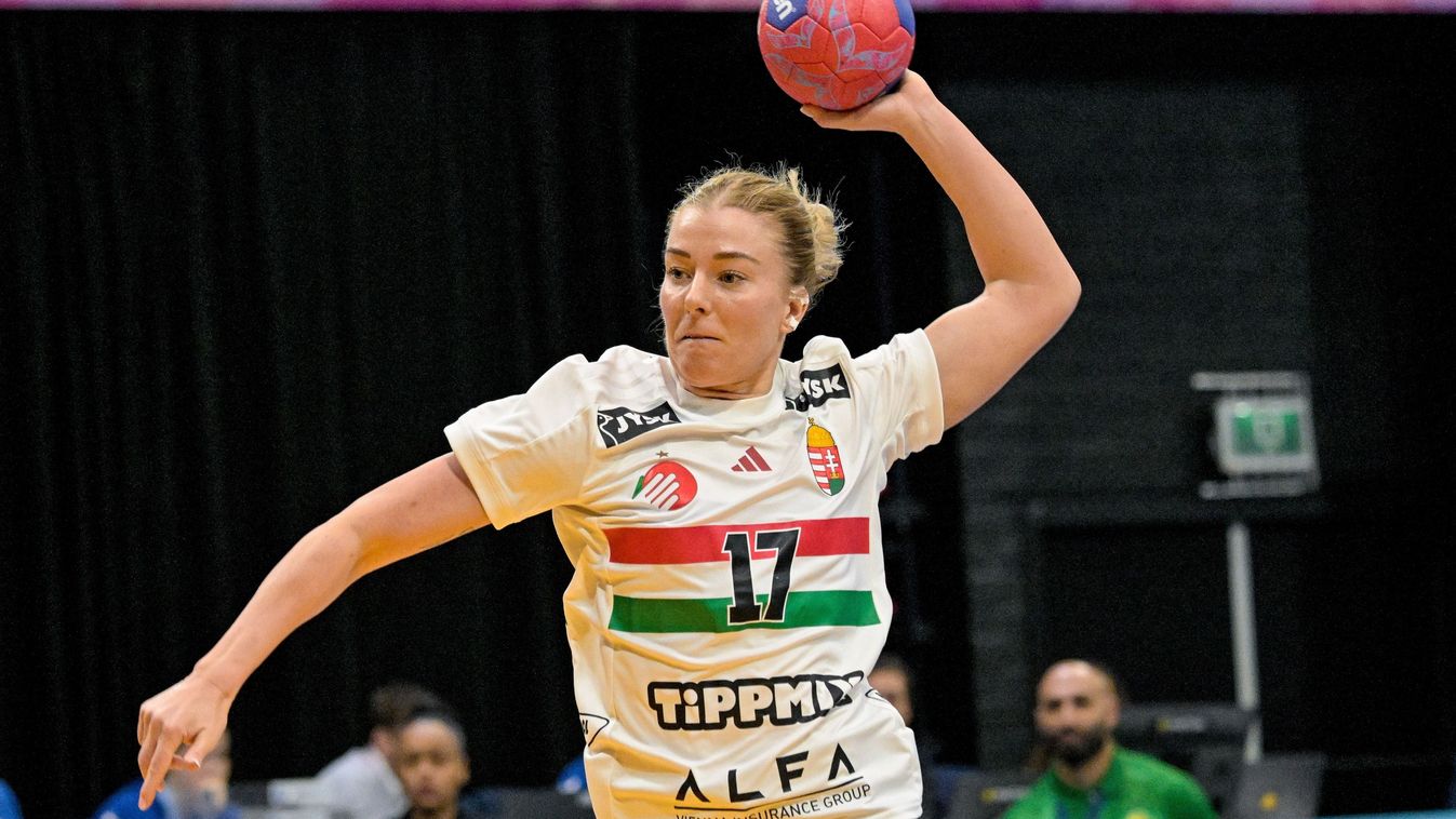 Falusi-Udvardi Laura
's-Hertogenbosch, 2025. november 27.
Falusi-Udvardi Laura a holland-német közös rendezésű női kézilabda-világbajnokság B csoportjának 1. fordulójában játszott Magyarország-Szenegál mérkőzésen a hollandiai 's-Hertogenboschban 2025. nov