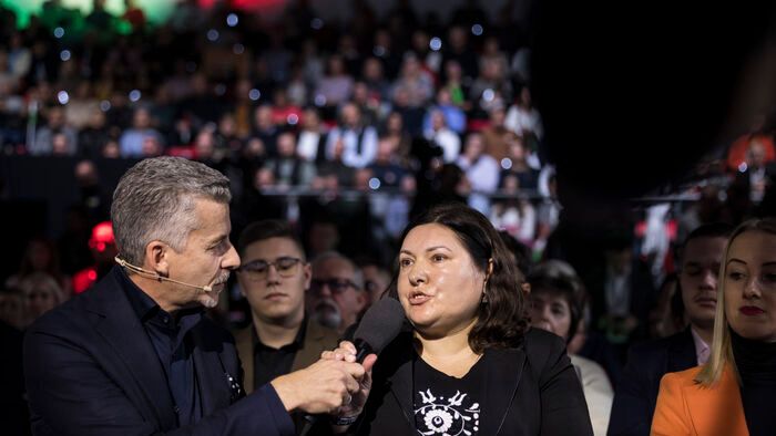 Nyíregyháza DPK gyűlés Sebestyén József nővére