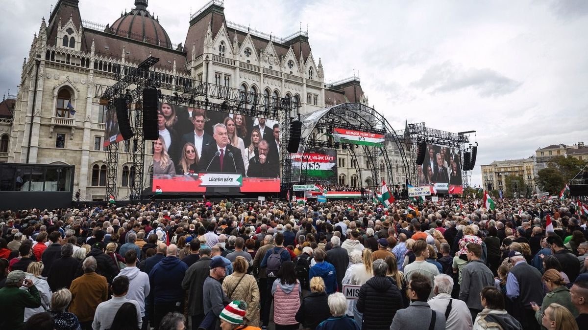 Kocsis Máté: A Békemenet megmutatta, az utca továbbra is a miénk + videó