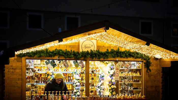 Megnyílt Budapest ikonikus karácsonyi vására
