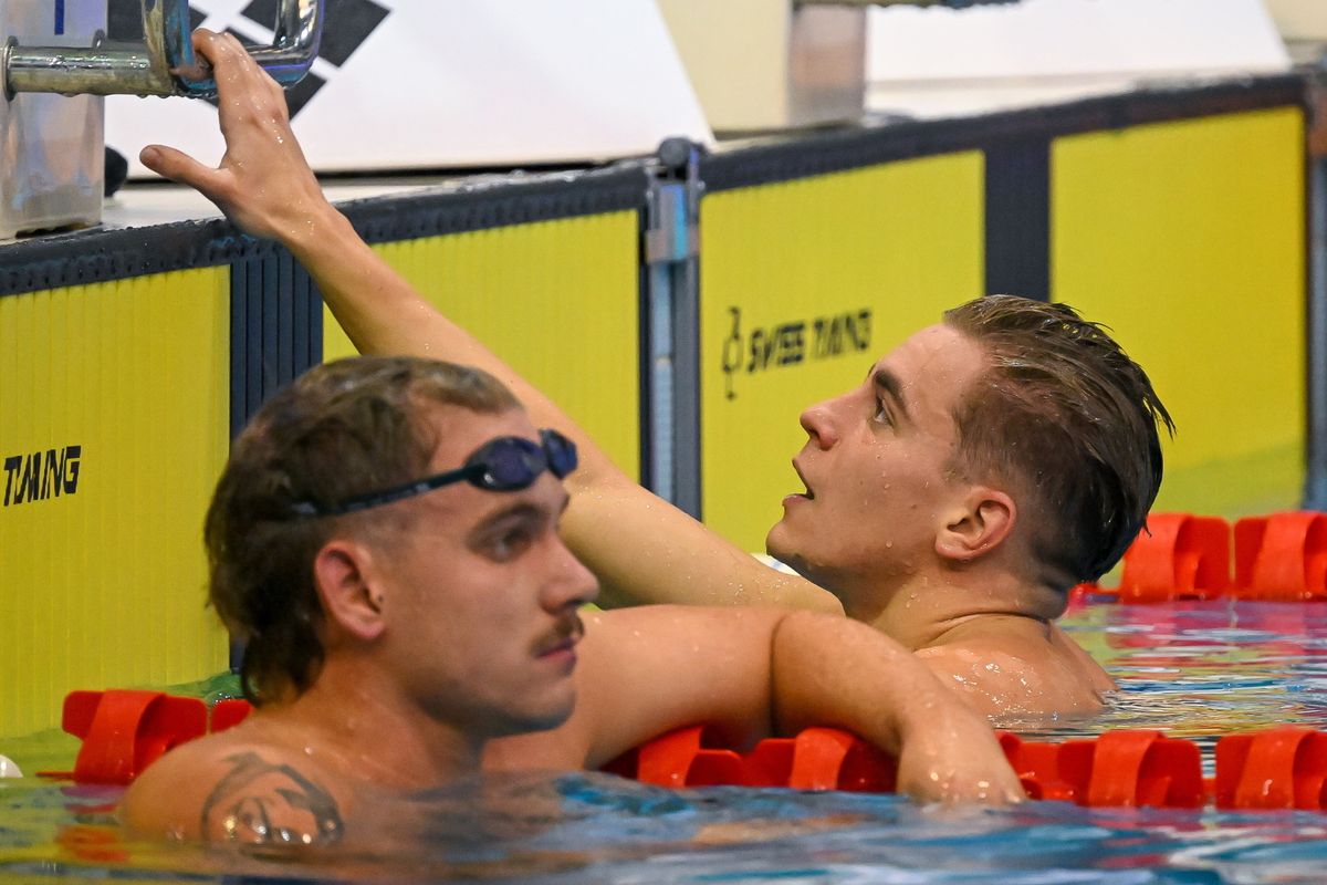 A győztes Betlehem Dávid (jobbra) és a második helyezett Rasovszky Kristóf (Fotó: Czeglédi Zsolt / MTI Fotószerkesztõség)