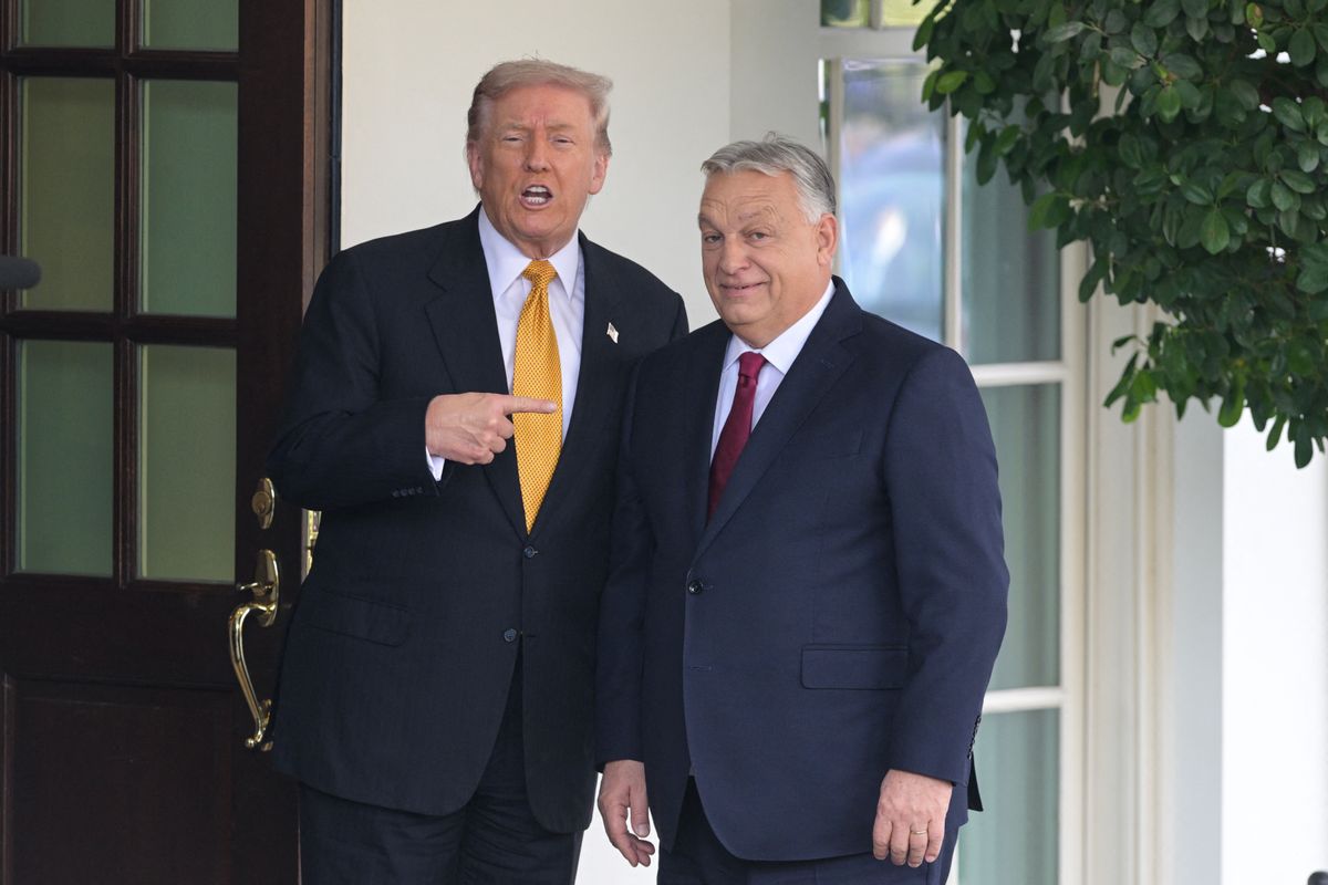 Donald Trump amerikai elnök az ajtóban fogadta Orbán Viktort