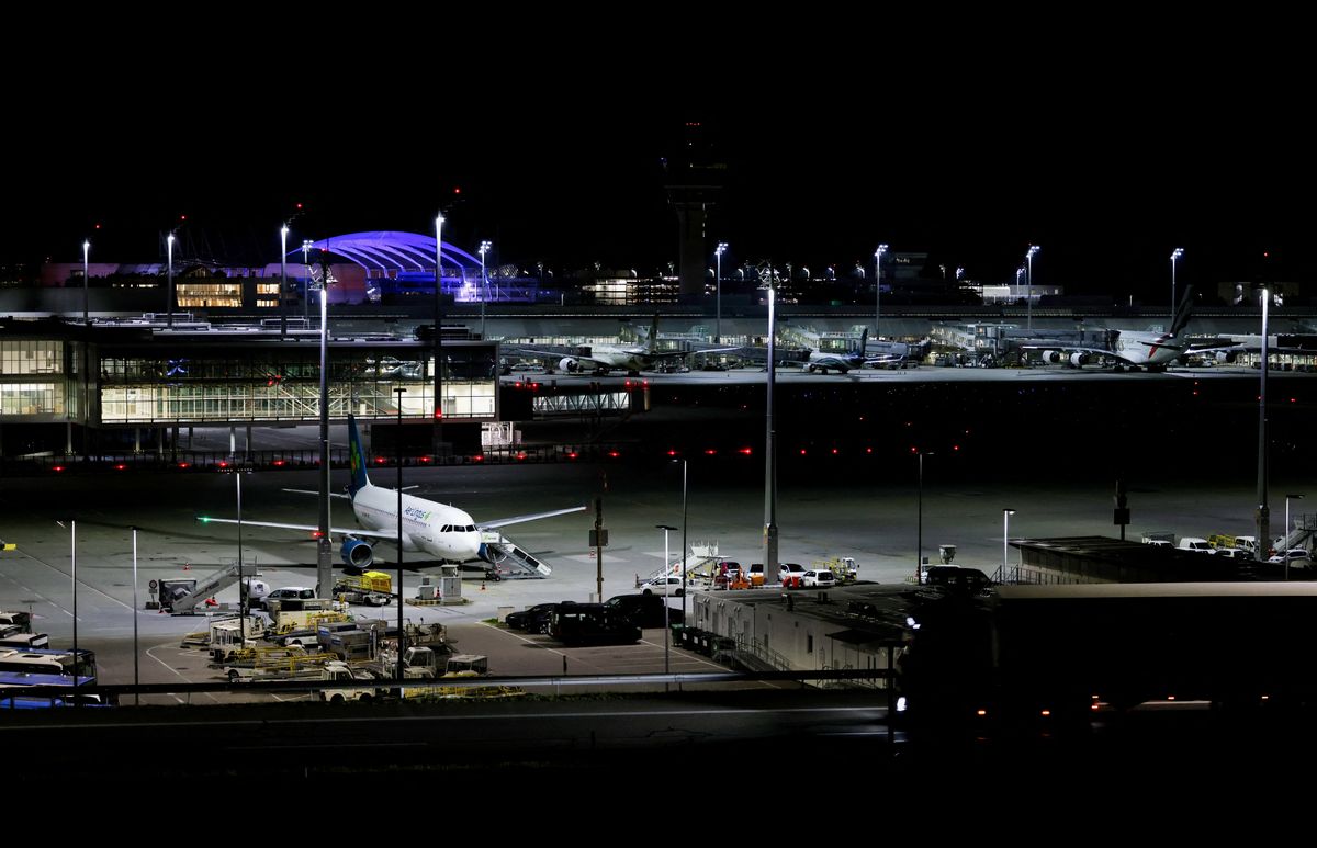 Drónok miatt állt több reptér forgalma is