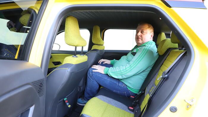 Renault 5 E-Tech és BYD Dolphin Surf összehasonlító teszt