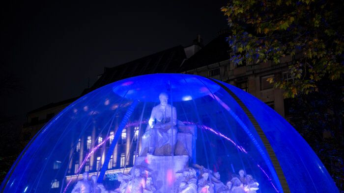 Megnyílt Budapest ikonikus karácsonyi vására