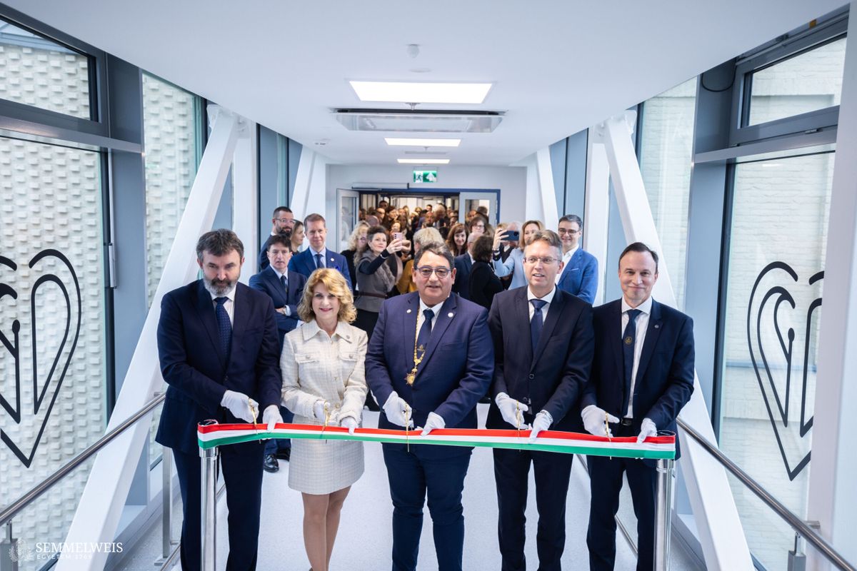 Városmajori Klinika, beruházás, átadás