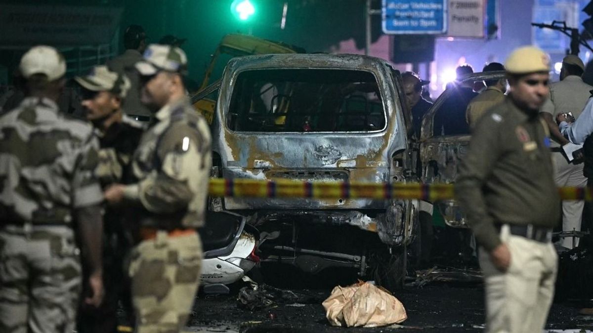 Hatalmas robbanás történt Delhiben, több ember meghalt