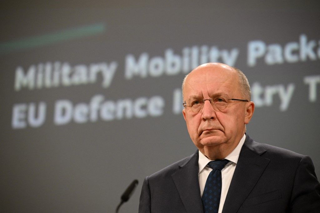 Andrijus Kubilius: Eljött az ideje annak, hogy az Európai Unió a gyakorlatban is felkészítse védelmi képességeit (Fotó: NICOLAS TUCAT / AFP)