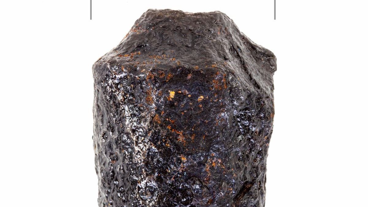 Elásott fegyverek kerültek elő Tolnában