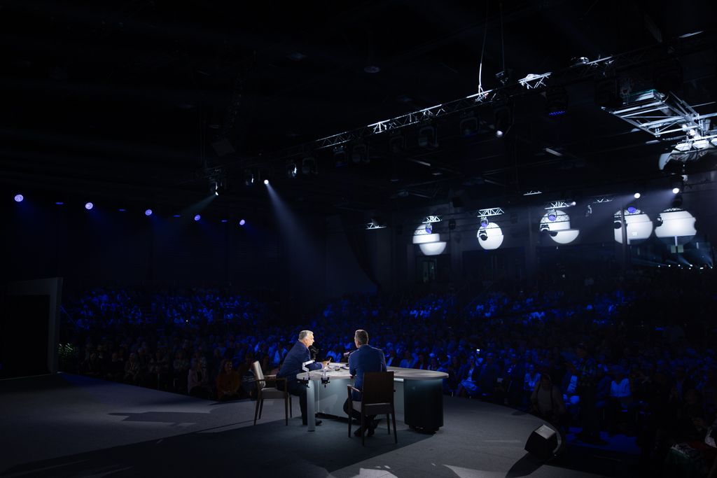 DPK Győr
Orbán Viktor