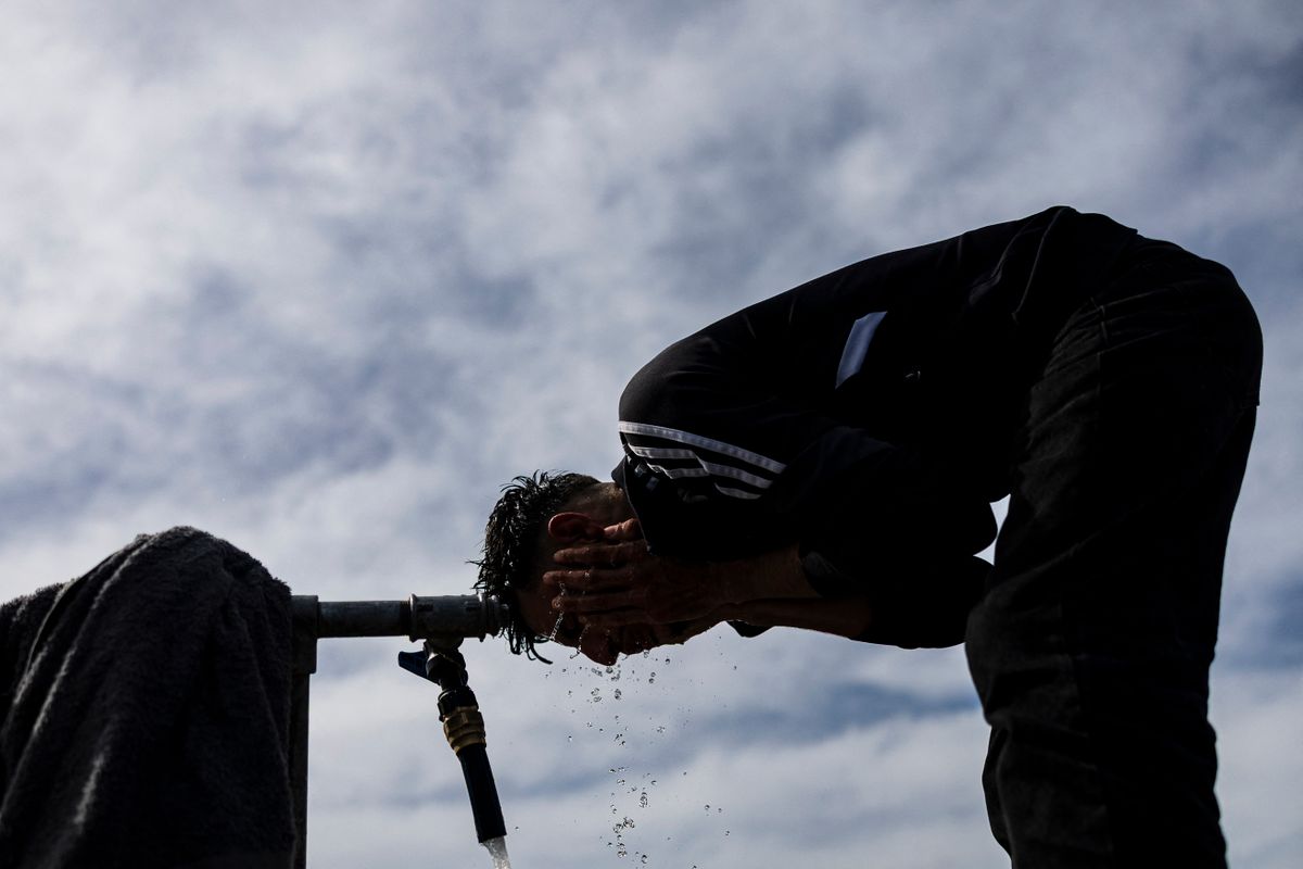 A migráns azt állította, hogy nem tett semmi rosszat, azonban a bíró nem így látta