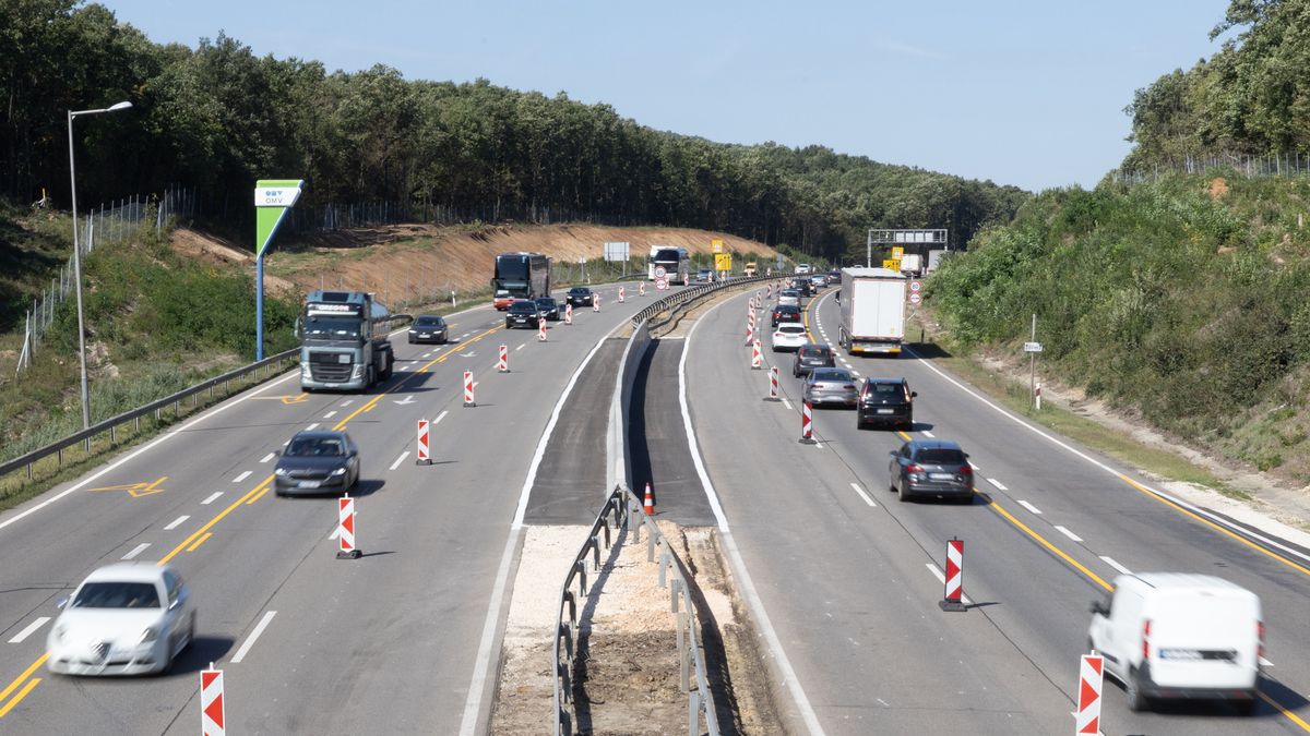 Baleset történt az M5-ös autópályán, de nemcsak ott kell kilométeres dugóra számítani