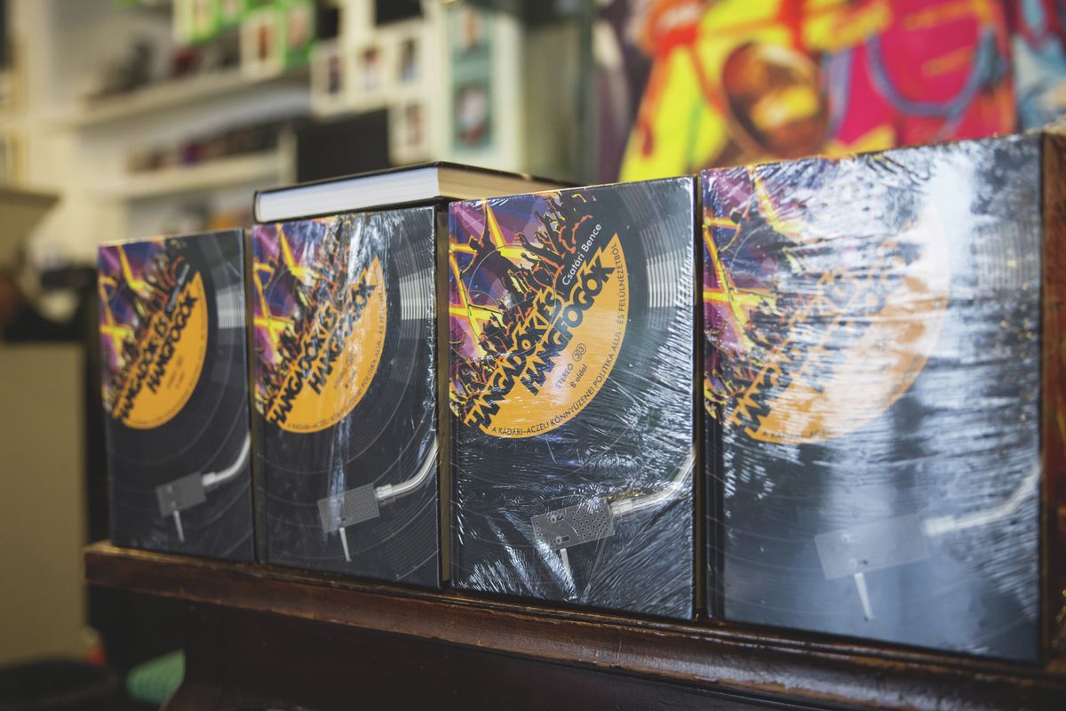 Hangadók és hangfogók